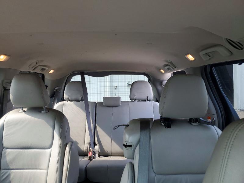 Photo 10 from auction – 2015 TOYOTA SIENNA with VIN 5TDYK3DC4FS537480