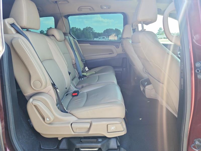 Photo 11 from auction – 2018 HONDA ODYSSEY with VIN 5FNRL6H7XJB095608
