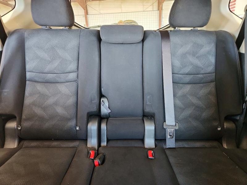 Photo 10 from auction – 2016 NISSAN ROGUE with VIN JN8AT2MT8GW007057