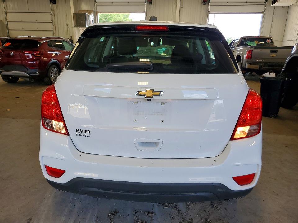 Photo 6 from auction – 2020 CHEVROLET TRAX with VIN 3GNCJKSBXLL130273