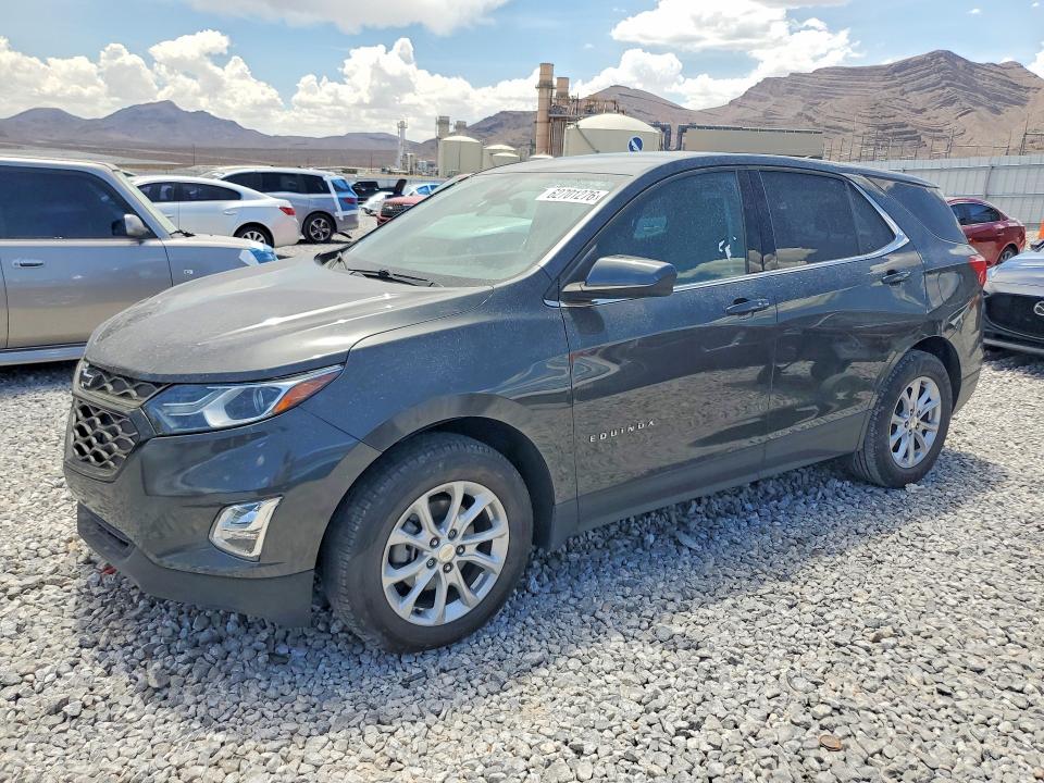 CHEVROLET EQUINOX 2020 with VIN 3GNAXJEV8LS676632 - Photo from auction