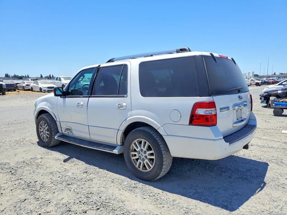 Photo 2 from auction – 2014 FORD EXPEDITION with VIN 1FMJU2A57EEF47870