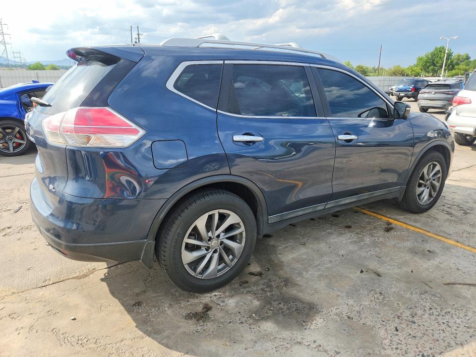 Photo 3 from auction – 2015 NISSAN ROGUE with VIN 5N1AT2MTXFC804787