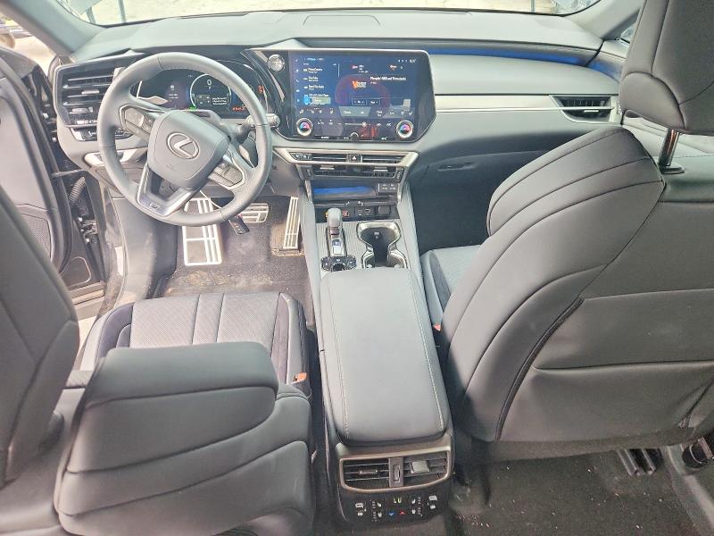 Photo 8 from auction – 2025 LEXUS RX with VIN 2T2BCMEAXSC021256