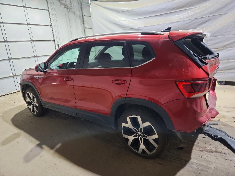 Photo 2 from auction – 2022 VOLKSWAGEN TAOS with VIN 3VV2X7B29NM027621