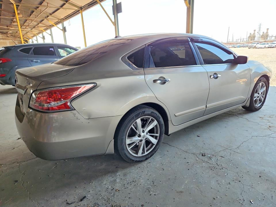 Photo 3 from auction – 2015 NISSAN ALTIMA with VIN 1N4AL3AP2FC120775