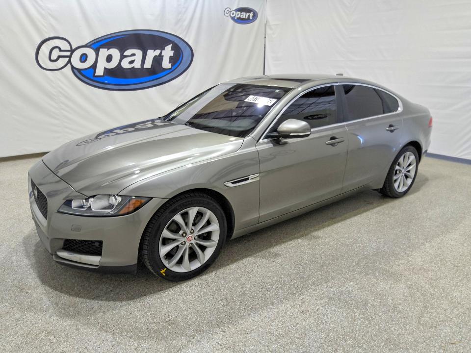 Photo 1 from auction – 2017 JAGUAR XF with VIN SAJBD4BNXHCY36116