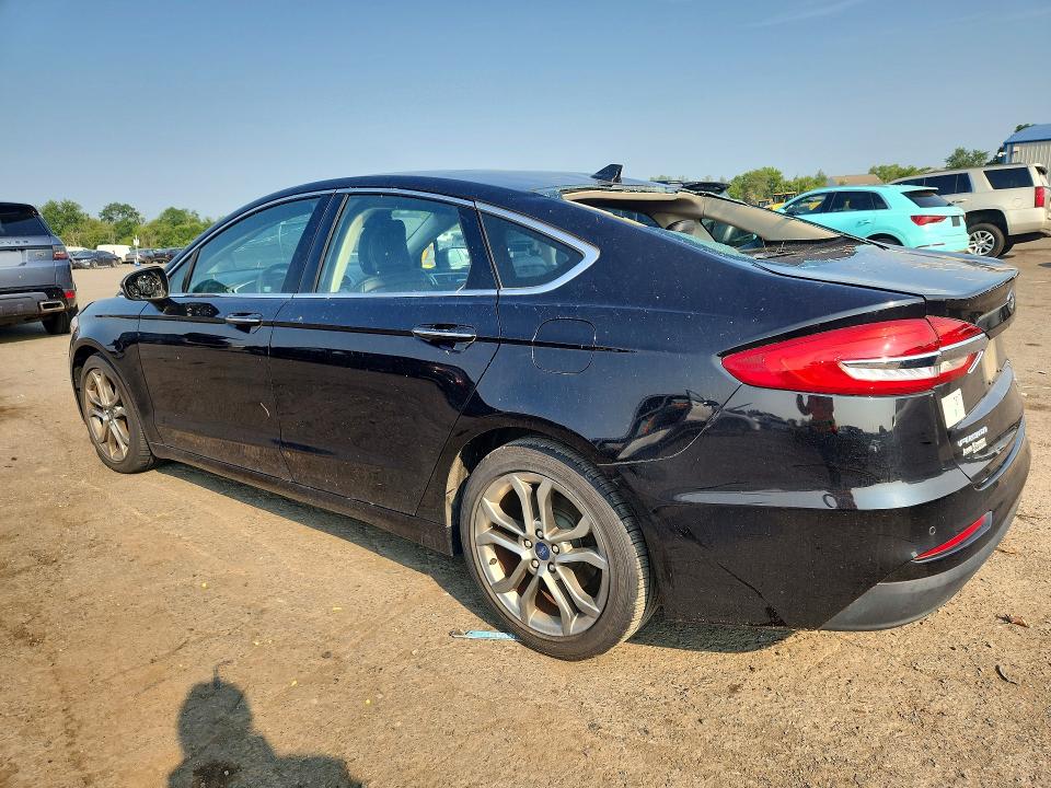 Foto 2 de la subasta – 2019 FORD FUSION con VIN 3FA6P0CD1KR245290