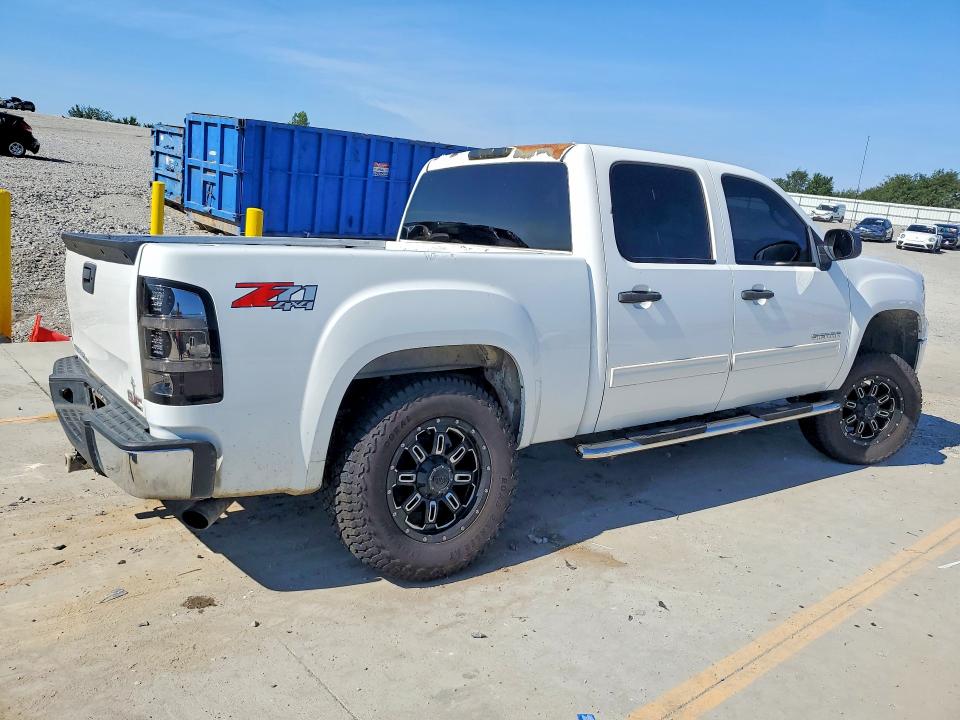 Photo 3 from auction – 2012 GMC SIERRA with VIN 3GTP2VE76CG122681