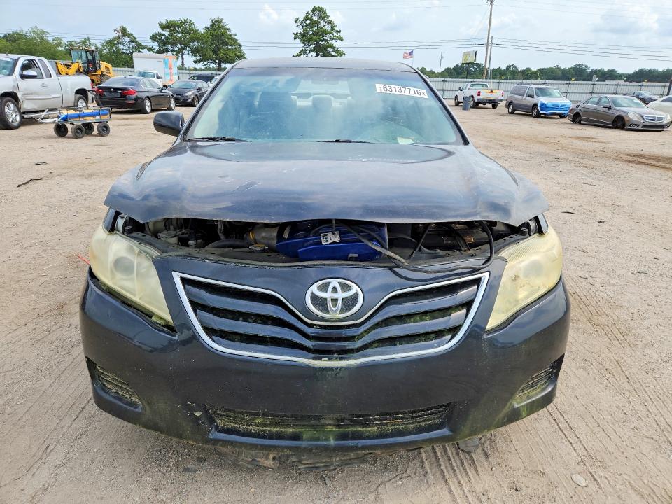 Photo 5 from auction – 2011 TOYOTA CAMRY with VIN 4T1BF3EK5BU167335