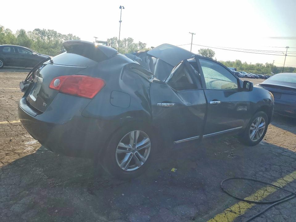 Photo 3 from auction – 2013 NISSAN ROGUE with VIN JN8AS5MTXDW504076