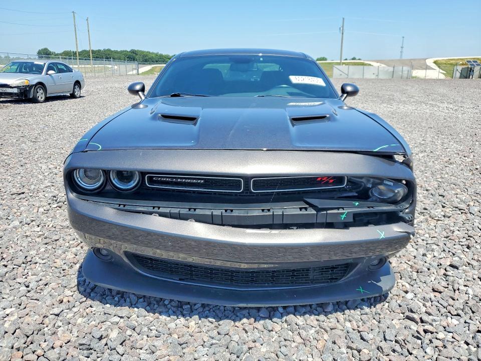 Photo 5 from auction – 2018 DODGE CHALLENGER with VIN 2C3CDZFJ8JH161610