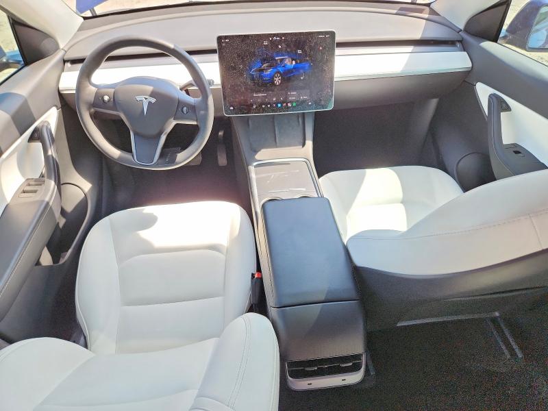 Photo 8 from auction – 2022 TESLA MODEL Y with VIN 7SAYGDEE0NF368250