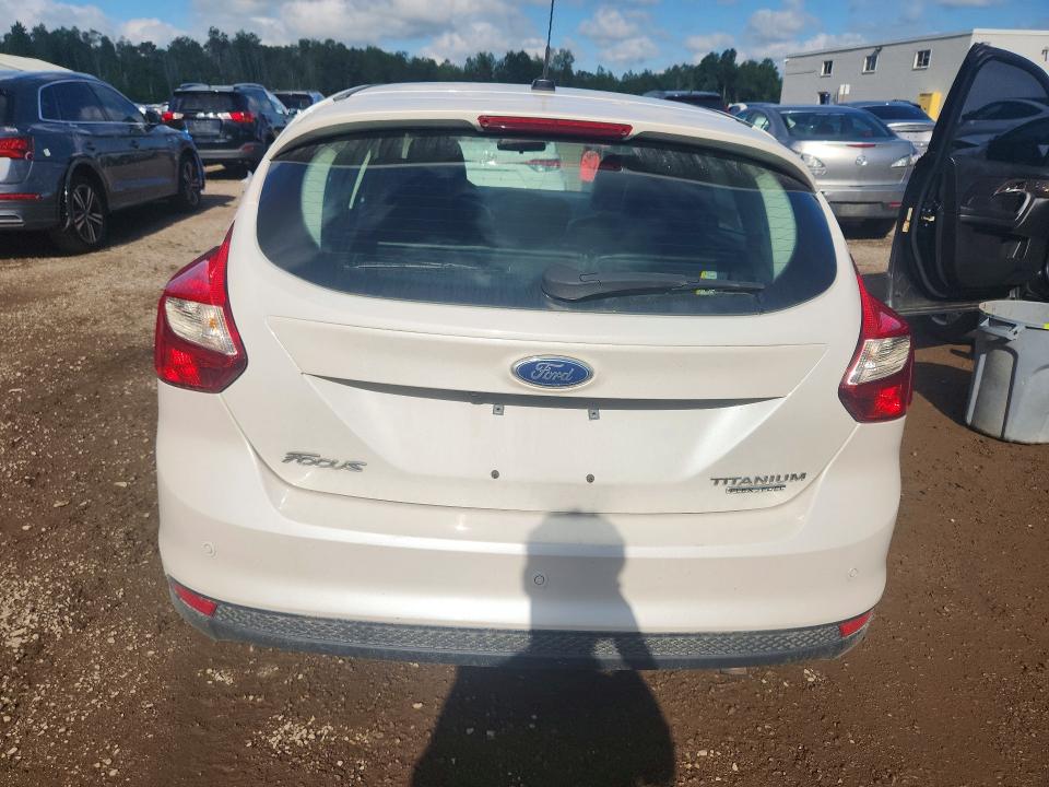 Photo 6 from auction – 2013 FORD FOCUS with VIN 1FADP3N26DL365320