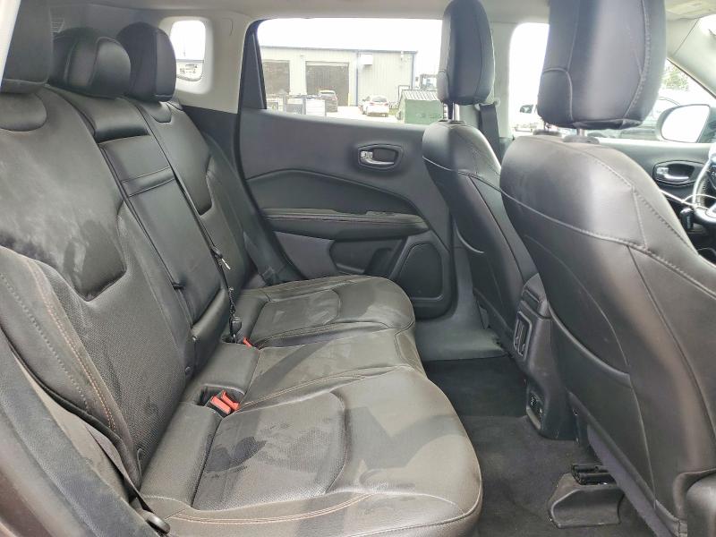 Photo 10 from auction – 2018 JEEP COMPASS with VIN 3C4NJDCB2JT190508