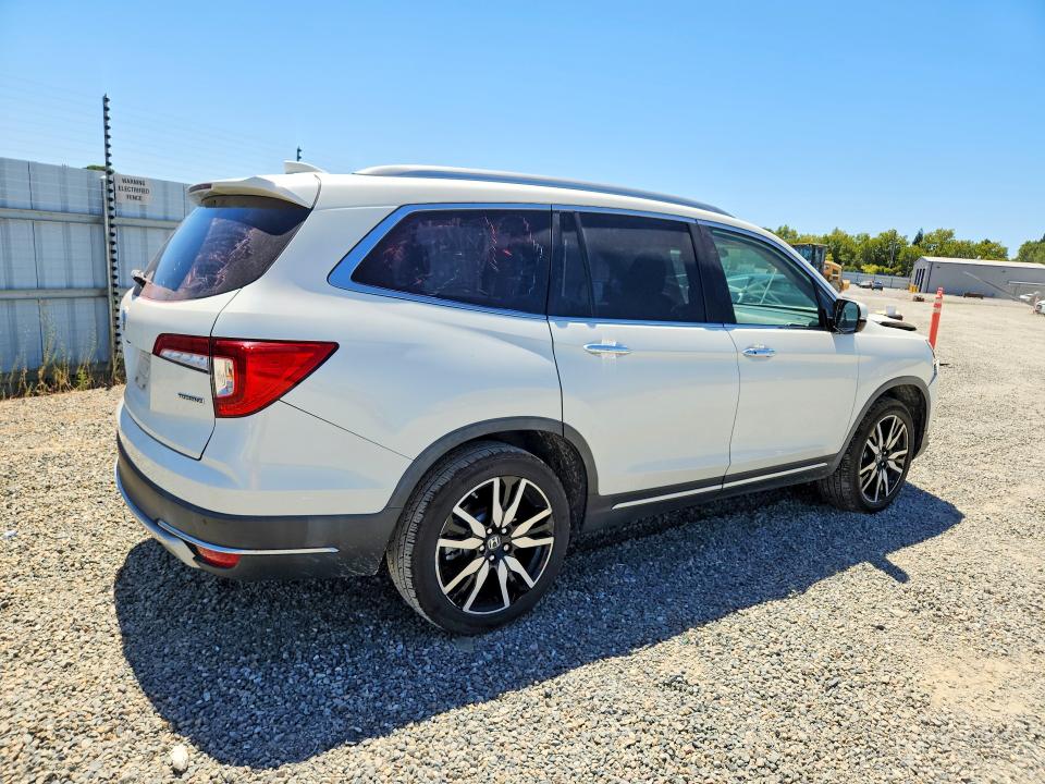 Photo 3 from auction – 2019 HONDA PILOT with VIN 5FNYF5H69KB000848
