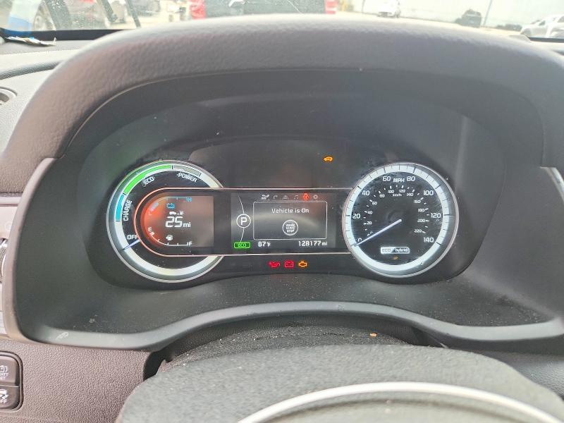 Photo 9 from auction – 2018 KIA NIRO with VIN KNDCE3LC5J5174480