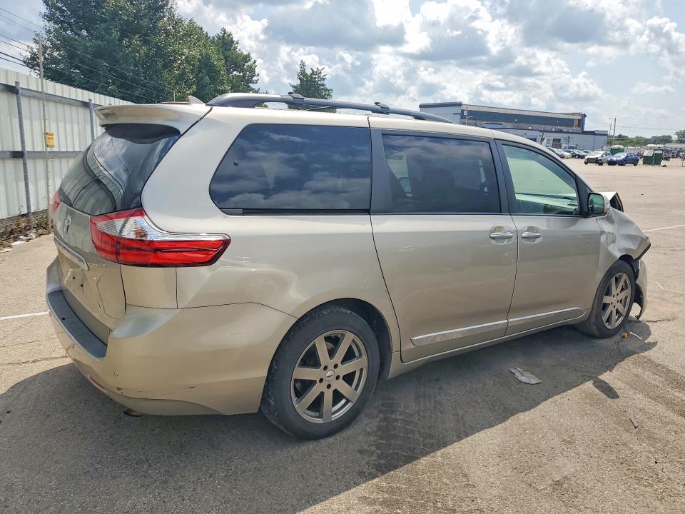 Photo 3 from auction – 2015 TOYOTA SIENNA with VIN 5TDYK3DC4FS622092