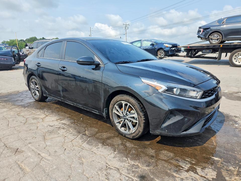 Photo 4 from auction – 2022 KIA FORTE with VIN 3KPF24AD7NE464091