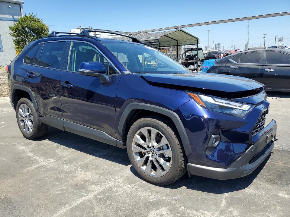 Photo 4 from auction – 2025 TOYOTA RAV4 with VIN JTMC1RFV5SD134838