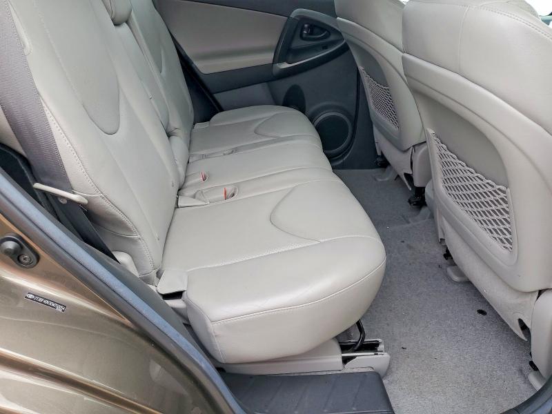Photo 11 from auction – 2012 TOYOTA RAV4 with VIN 2T3DF4DV3CW250054
