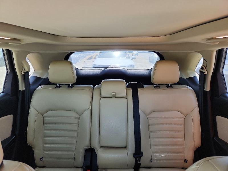 Photo 10 from auction – 2015 FORD EDGE with VIN 2FMTK3J92FBB70465