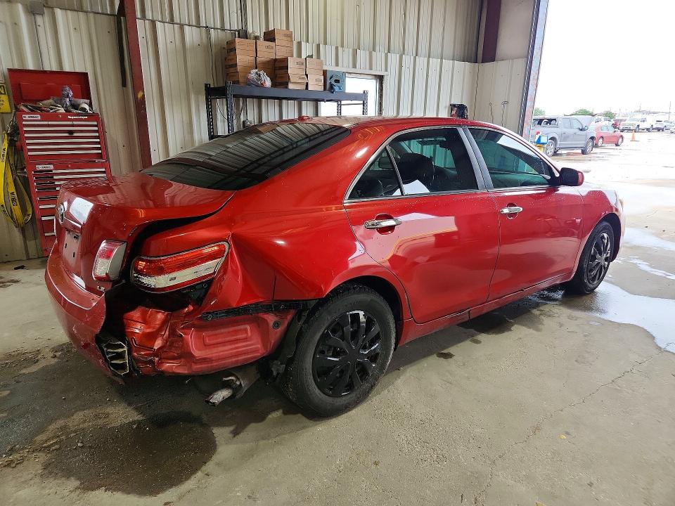 Photo 3 from auction – 2010 TOYOTA CAMRY with VIN 4T1BF3EK9AU021700