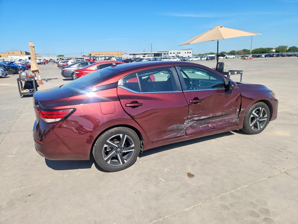 Photo 3 from auction – 2024 NISSAN SENTRA with VIN 3N1AB8CV6RY354499