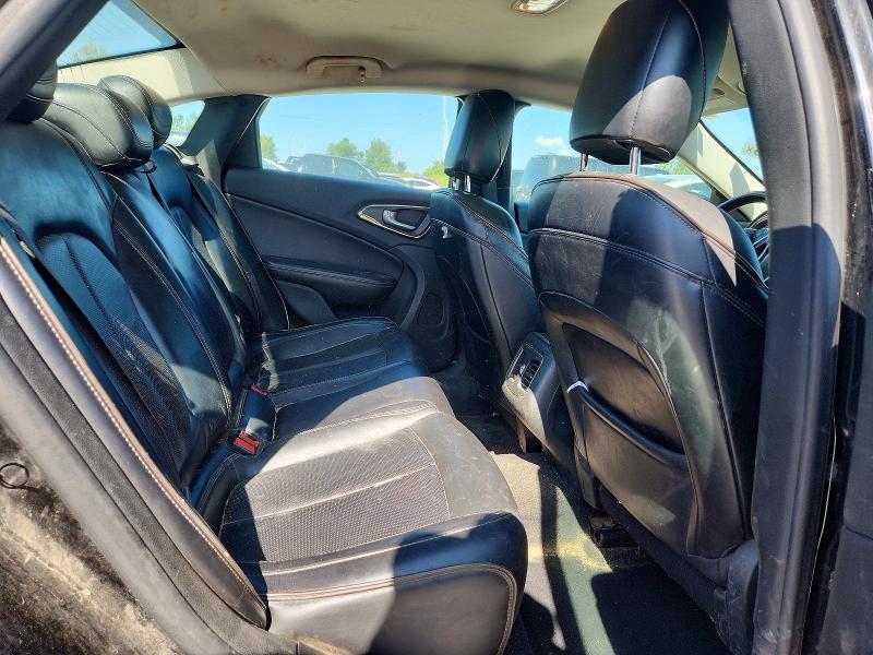 Photo 10 from auction – 2015 CHRYSLER 200 with VIN 1C3CCCCB7FN561654
