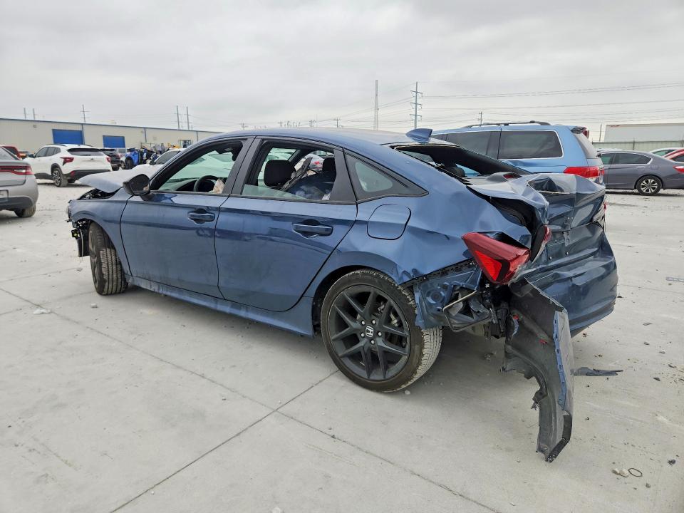 Снимка 2 от търг – 2026 HONDA CIVIC с VIN 2HGFE2F52TH501631