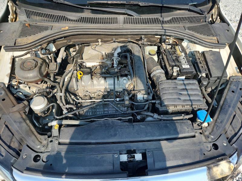 Photo 11 from auction – 2019 VOLKSWAGEN JETTA with VIN 3VWC57BU7KM138817