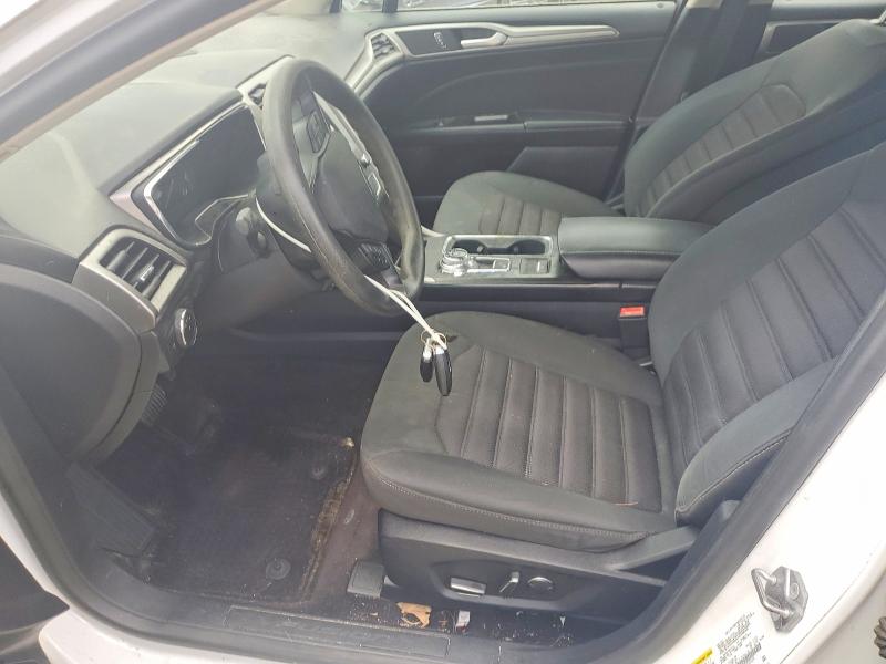 Photo 7 from auction – 2017 FORD FUSION with VIN 3FA6P0H79HR355516