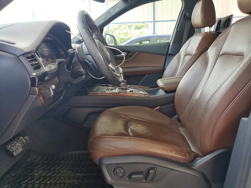 Photo 7 from auction – 2017 AUDI Q7 with VIN WA1VAAF72HD011111