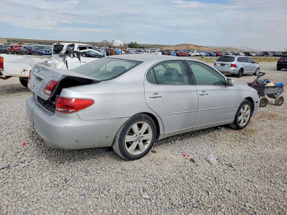 Photo 3 from auction – 2005 LEXUS ES with VIN JTHBA30G155130785