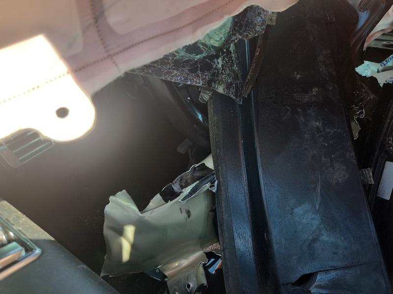 Photo 9 from auction – 2019 LAND ROVER RANGE ROVER with VIN SALGS2RE5KA547077