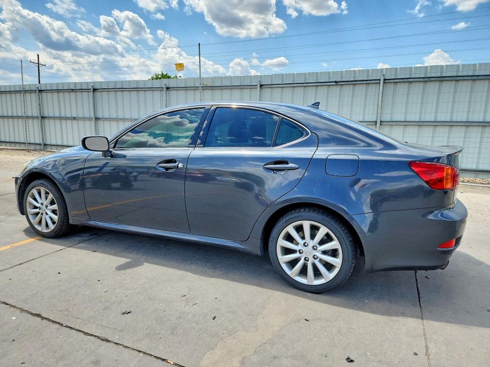 Photo 2 from auction – 2010 LEXUS IS with VIN JTHCF5C2XA5038683
