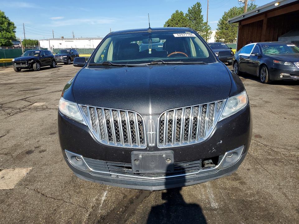 Photo 5 from auction – 2015 LINCOLN MKX with VIN 2LMDJ8JK4FBL31734