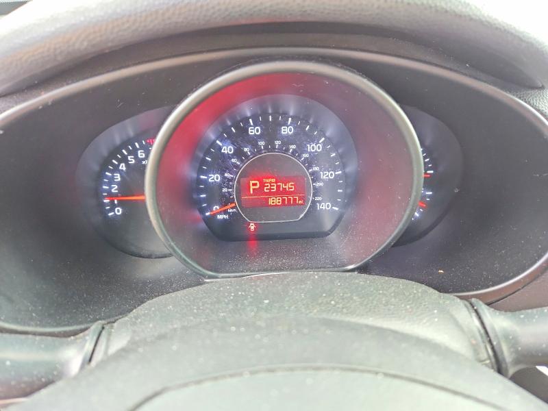 Photo 9 from auction – 2018 KIA SOUL with VIN KNDJN2A25J7539952
