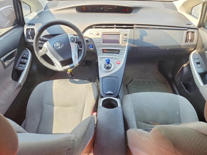 Photo 8 from auction – 2013 TOYOTA PRIUS with VIN JTDKN3DU0D1716115