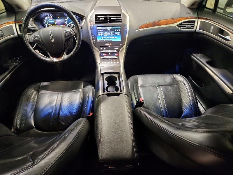 Photo 8 from auction – 2016 LINCOLN MKZ with VIN 3LN6L2J94GR618552