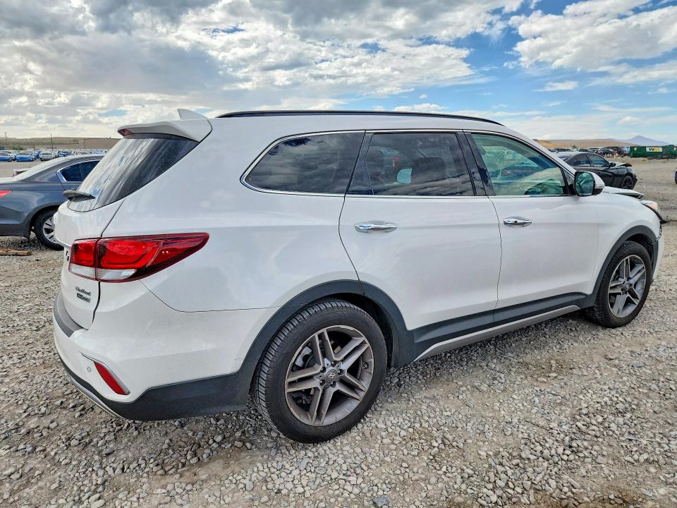 Photo 3 from auction – 2017 HYUNDAI SANTA FE with VIN KM8SRDHF1HU254556