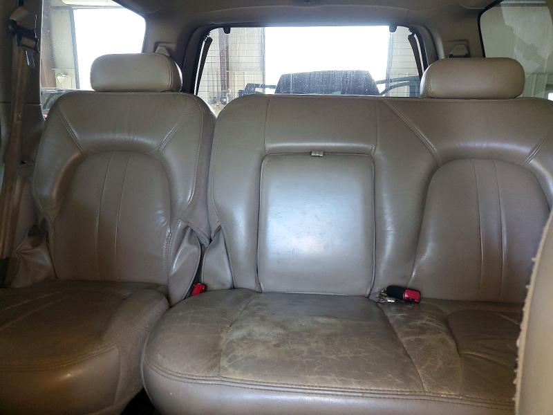 Photo 10 from auction – 2000 FORD EXPEDITION with VIN 1FMPU18L1YLC35746