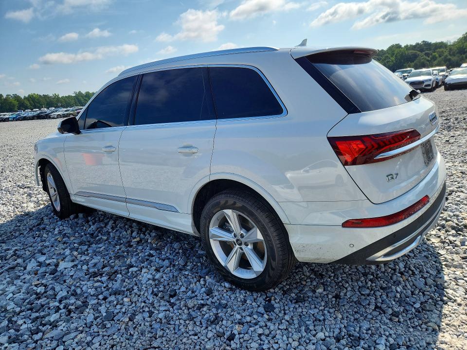 Zdjęcie 2 z aukcji – 2022 AUDI Q7 z VIN WA1AJBF77ND003036