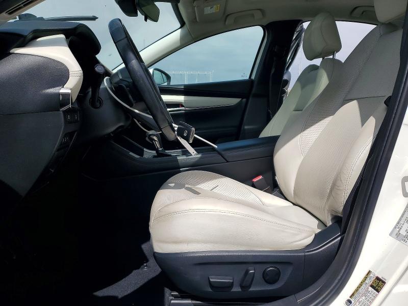 Photo 7 from auction – 2020 MAZDA 3 with VIN 3MZBPAEM1LM118062