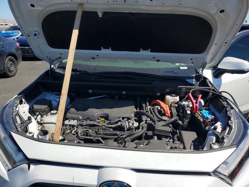 Photo 12 from auction – 2023 TOYOTA RAV4 with VIN JTMD6RFV6PD542567