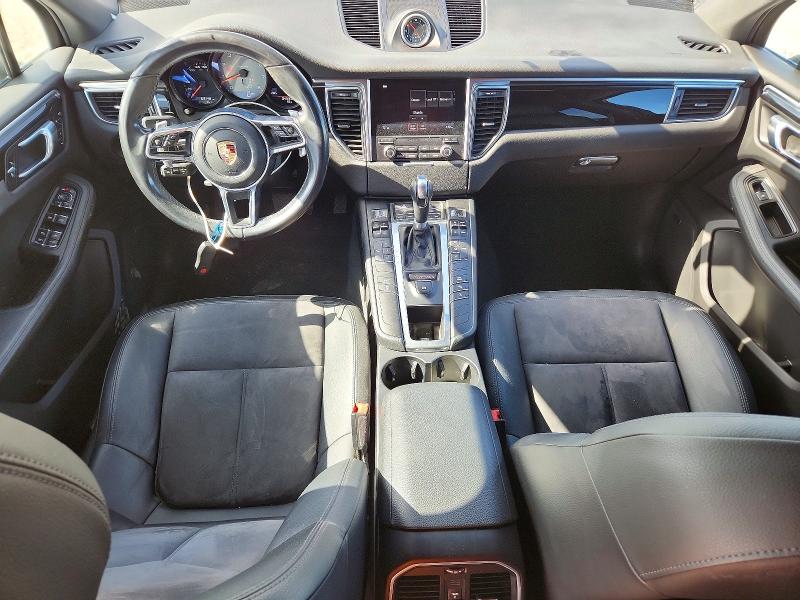 Photo 8 from auction – 2018 PORSCHE MACAN with VIN WP1AB2A57JLB30800