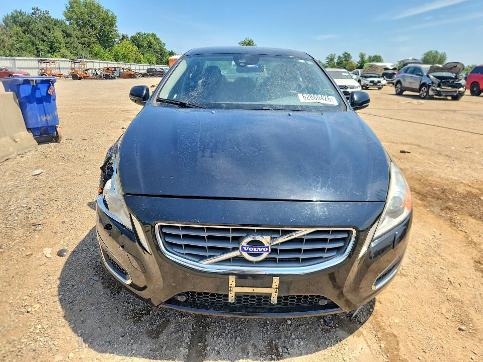 Photo 5 from auction – 2013 VOLVO S60 with VIN YV1612FH3D2175556