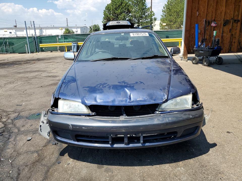 Photo 5 from auction – 1998 TOYOTA CORONA with VIN ST2150011721