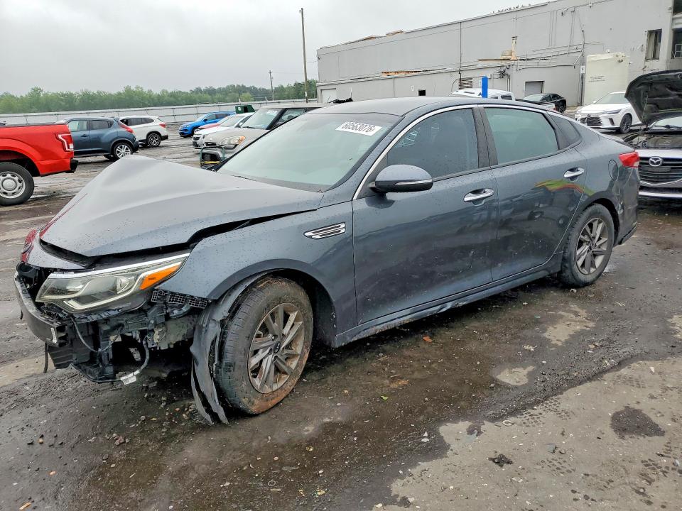 KIA OPTIMA 2020 with VIN 5XXGT4L38LG401835 - Photo from auction