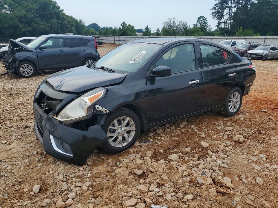 NISSAN VERSA 2017 with VIN 3N1CN7AP8HL842637 - Photo from auction